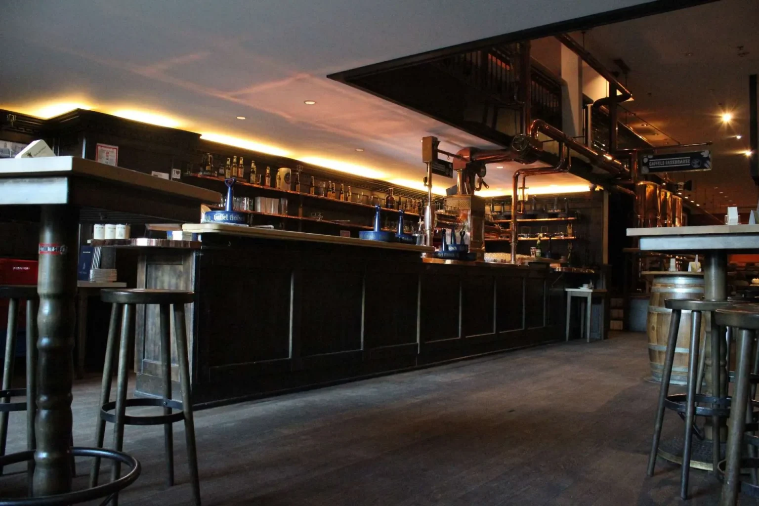 Entenda como atrair clientes para o bar.